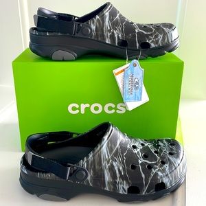 NWT Crocs Mens - Adult Classic All Terrain Camo Clogs
